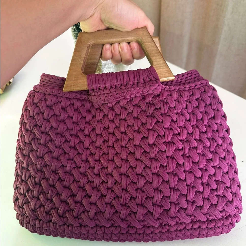 🎉Flurry Fashion Posh Party! 🎉 HANDMADE Handbag Purple with Wooden Handles NEW - Picture 2 of 8